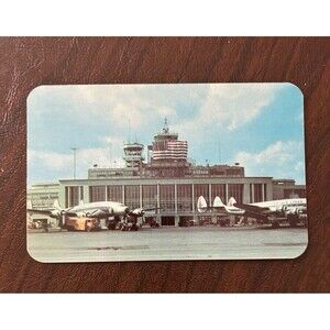 Washington National Airport Vintage Postcard